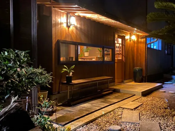 黒崎BASE
